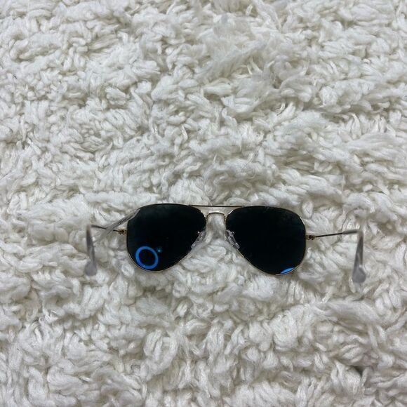 Ray Ban Classic Aviator Black & Gold Sunglasses - Picture 7 of 9